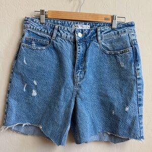 ZARA Mid Rise Straight Oversized Jorts Women’s Size 8 Bermuda Denim